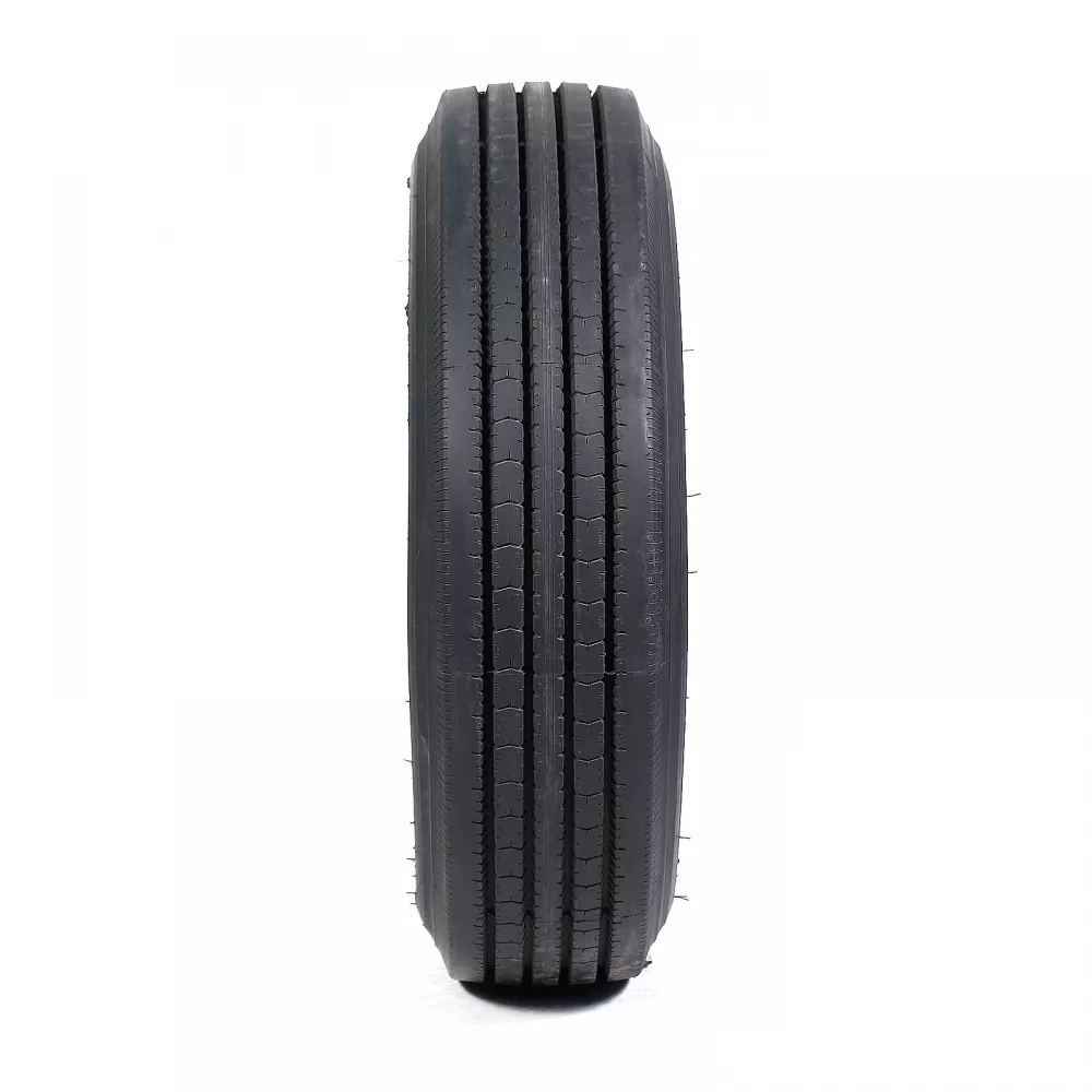 Грузовая шина 215/75 R17,5 Long March LM-216 16PR в Красноуральске