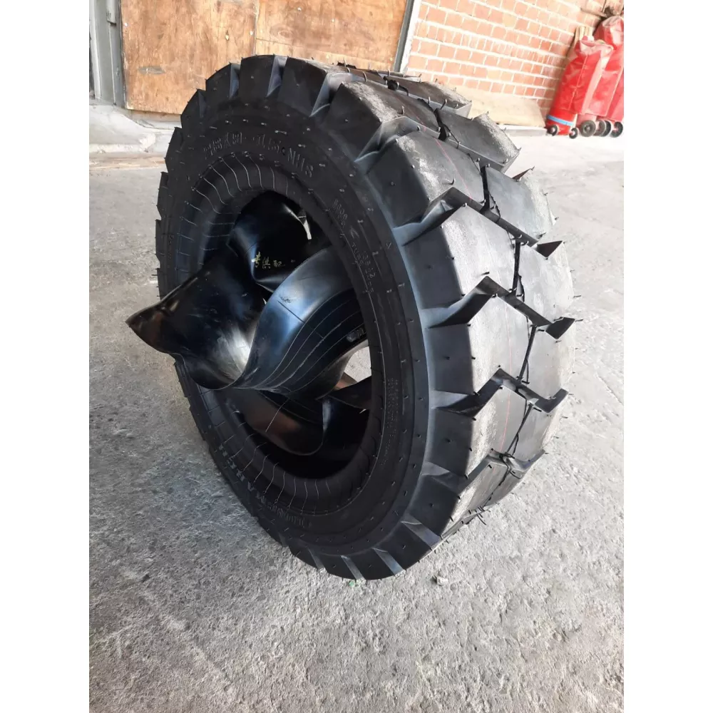 Спецшина 28х9-15 Long march S-606 16 PLY в Красноуральске