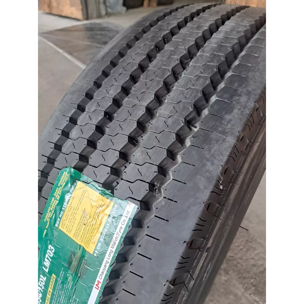 Грузовая шина 315/70 R22,5 Long March LM-703 18PR в Красноуральске