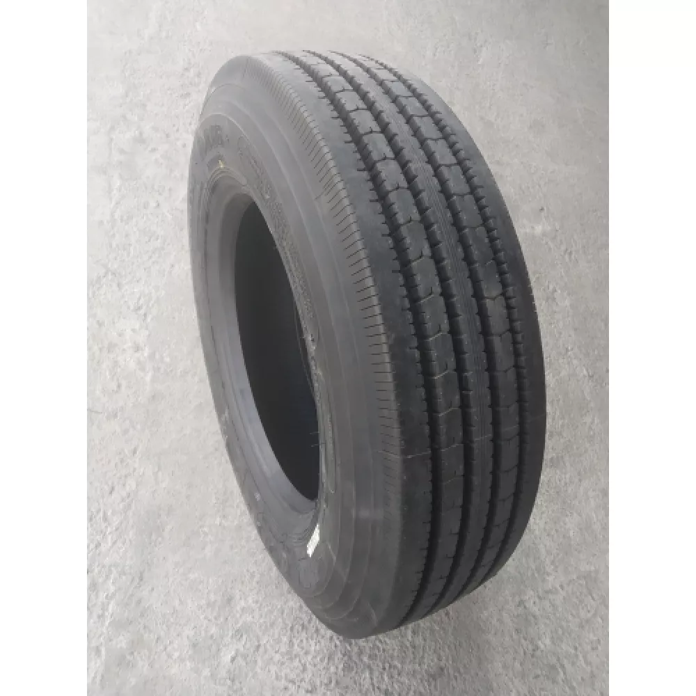 Грузовая шина 215/75 R17,5 Long March LM-216 16PR в Красноуральске