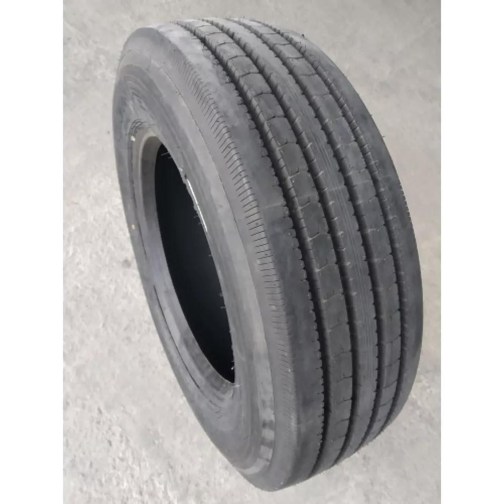 Грузовая шина 245/70 R19,5 Long March LM-216 16PR в Красноуральске